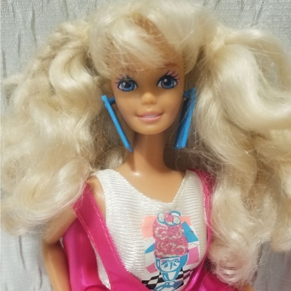 1990 barbie doll with original clothes